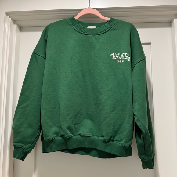 adanola “alive with pleasure” green sweatshirt - Picture 6 of 10